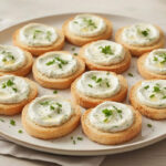 Mini-toastinades fromage ail–fines herbes